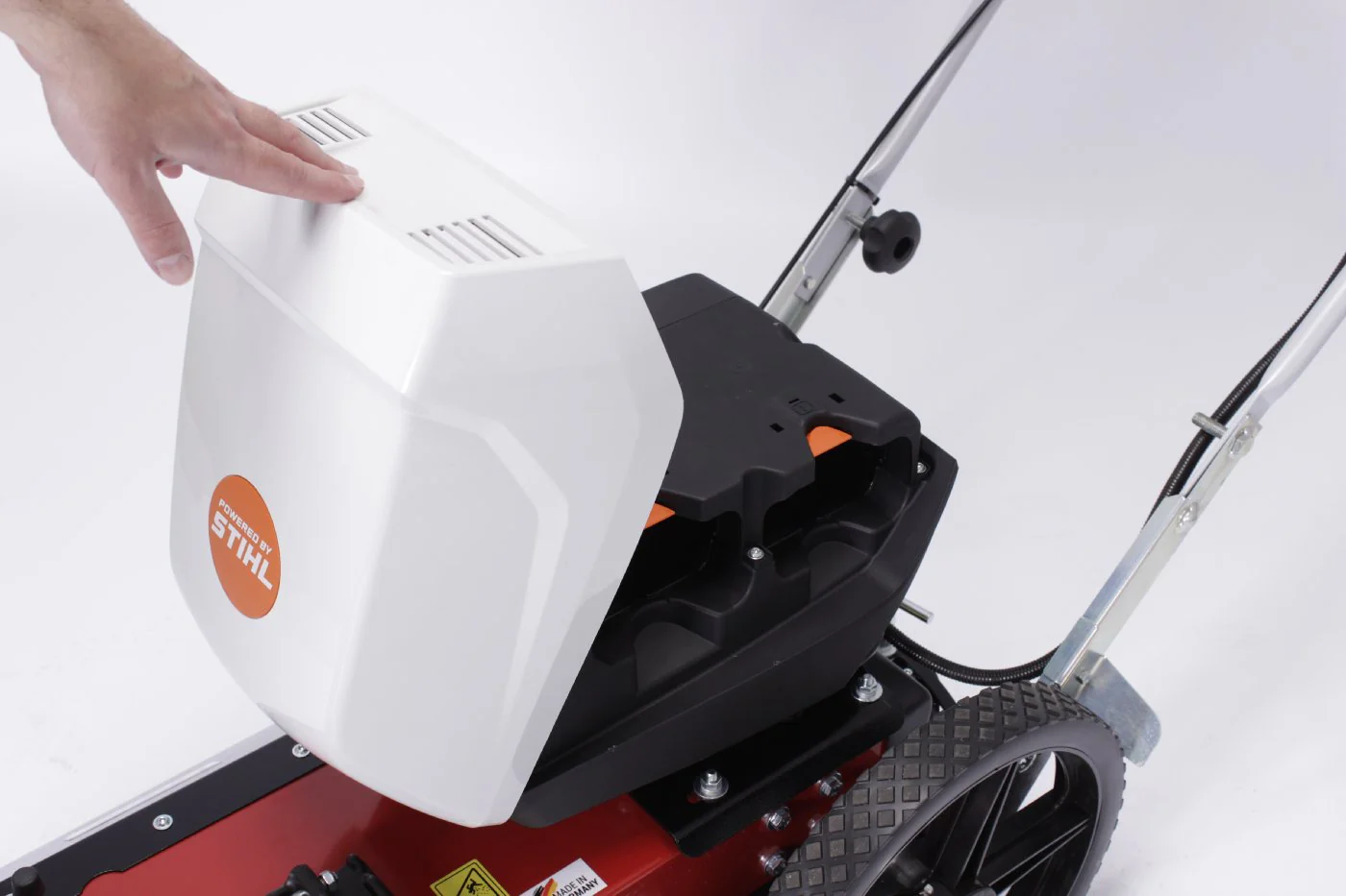 4F Wildkrautbürste Limpar Turbo IV mit Stihl AP Powerhead - ohne Akkus und Ladegerät - Image 4