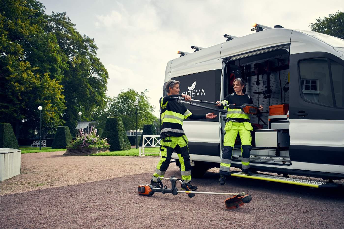 Husqvarna Akku Ladebox L Van - Image 4