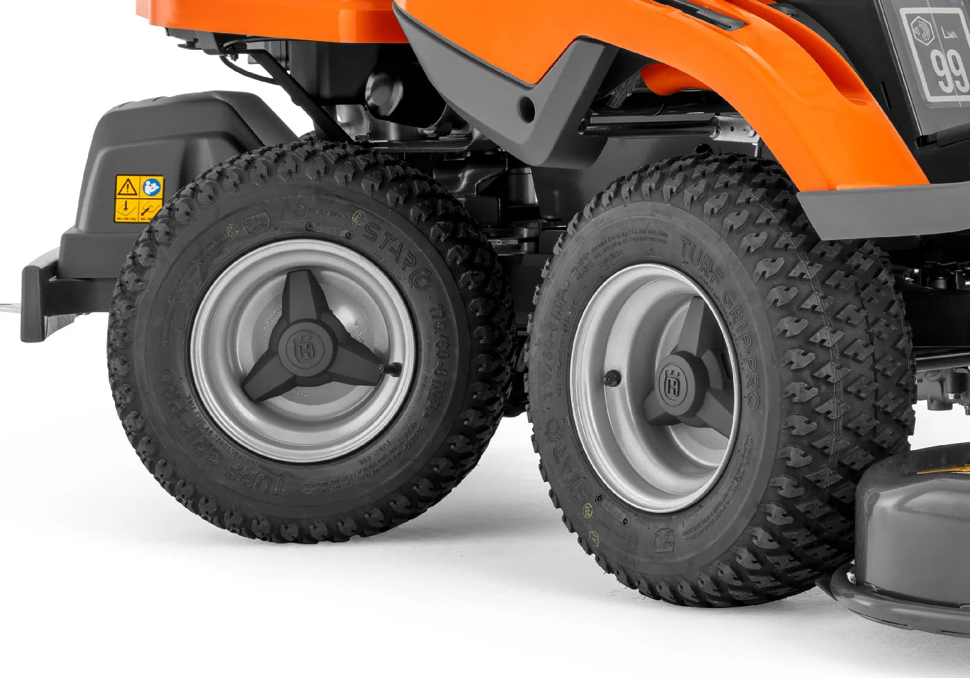 Husqvarna Allrad-Frontmäher R 216Ts AWD - Grundgerät ohne Mähwerk - Image 3
