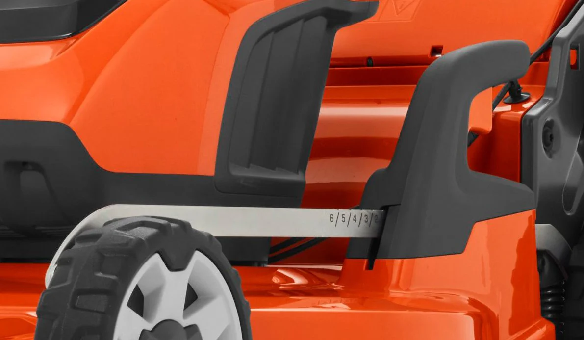 Husqvarna Profi Akku-Rasenmäher LC 551iV - Image 7