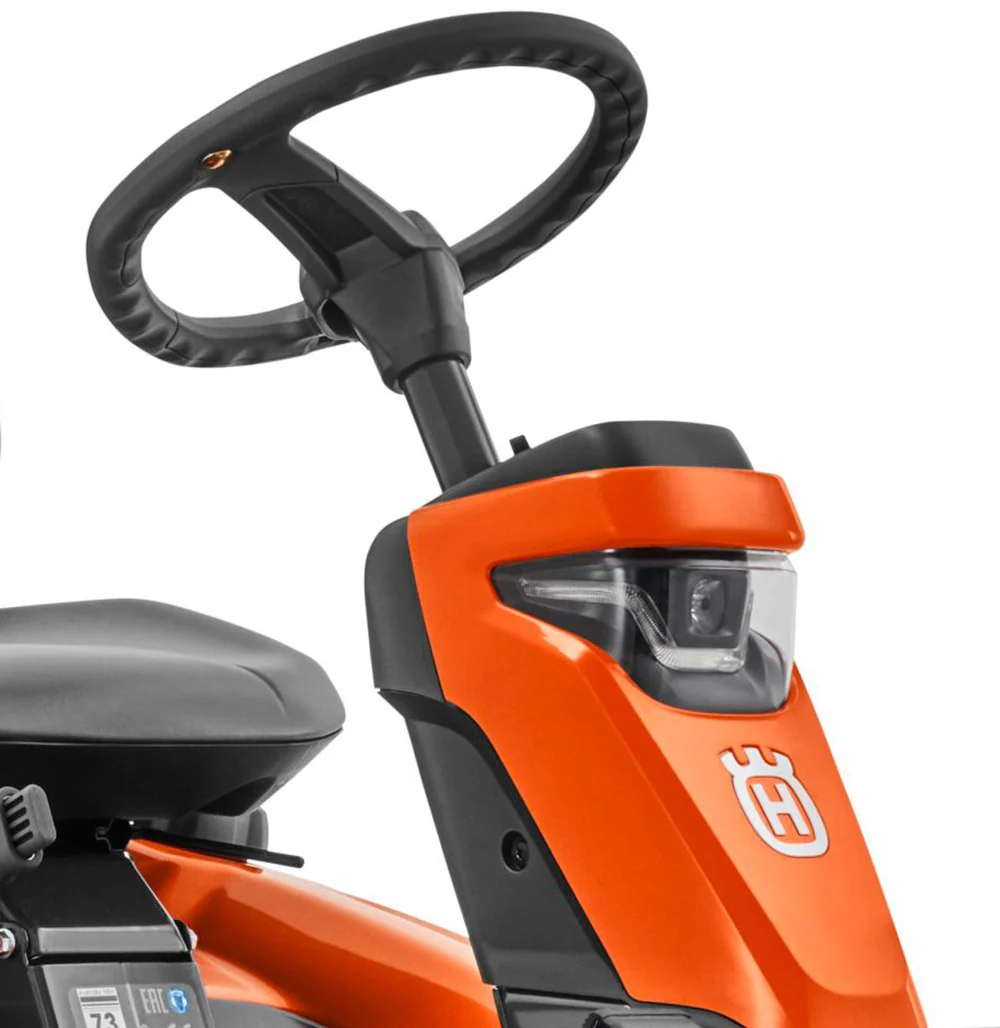 Husqvarna Profi-Frontmäher R 320X AWD - Grundgerät ohne Mähdeck - Image 4