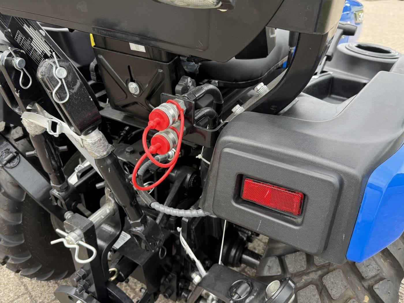 Solis Kompakttraktor 26 HST Vorführer mit Galaxy Pro Bereifung -sofort verfügbar - Image 7