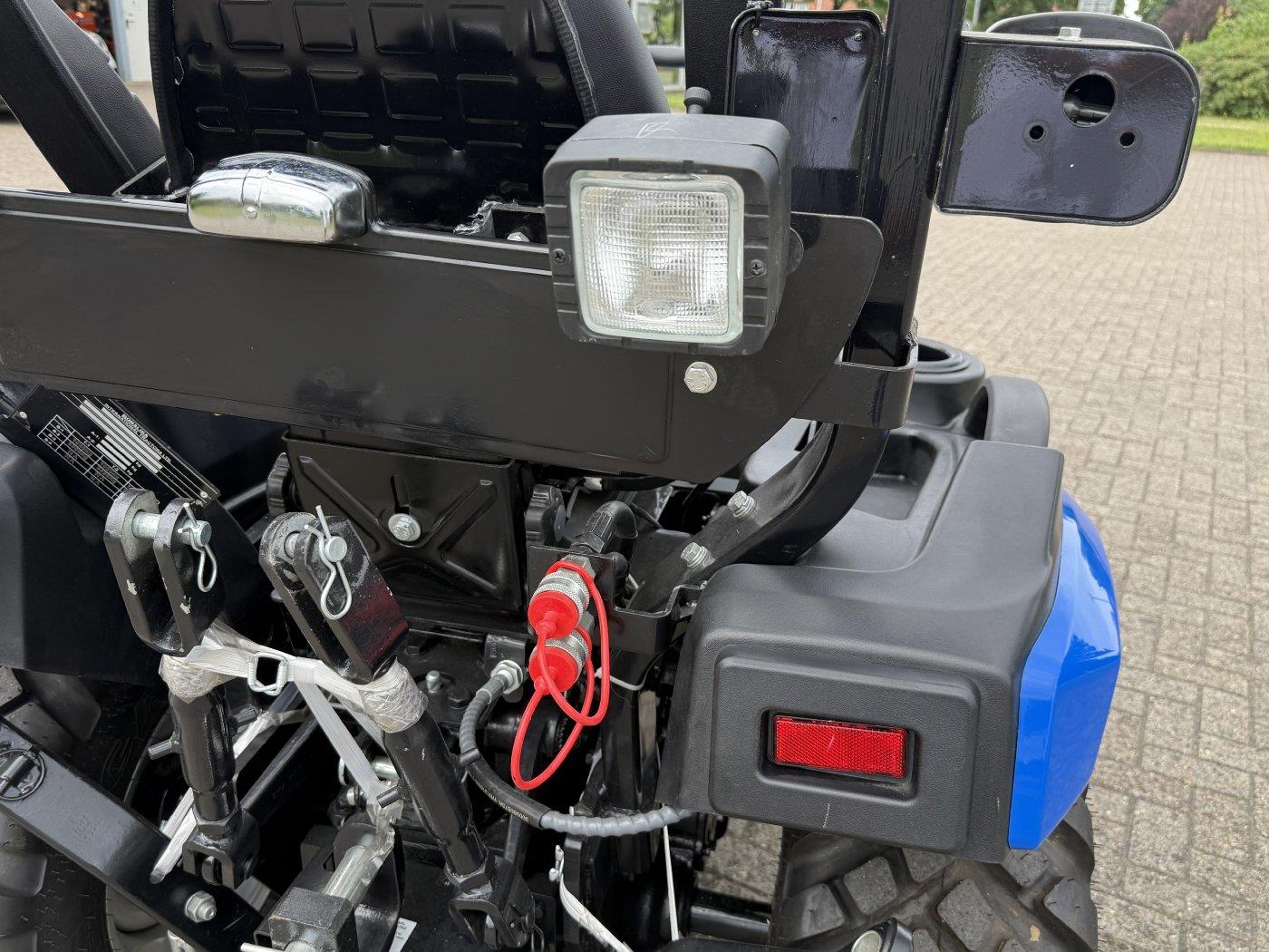 Solis Kompakttraktor 26 HST Vorführer mit Galaxy Pro Bereifung -sofort verfügbar - Image 8