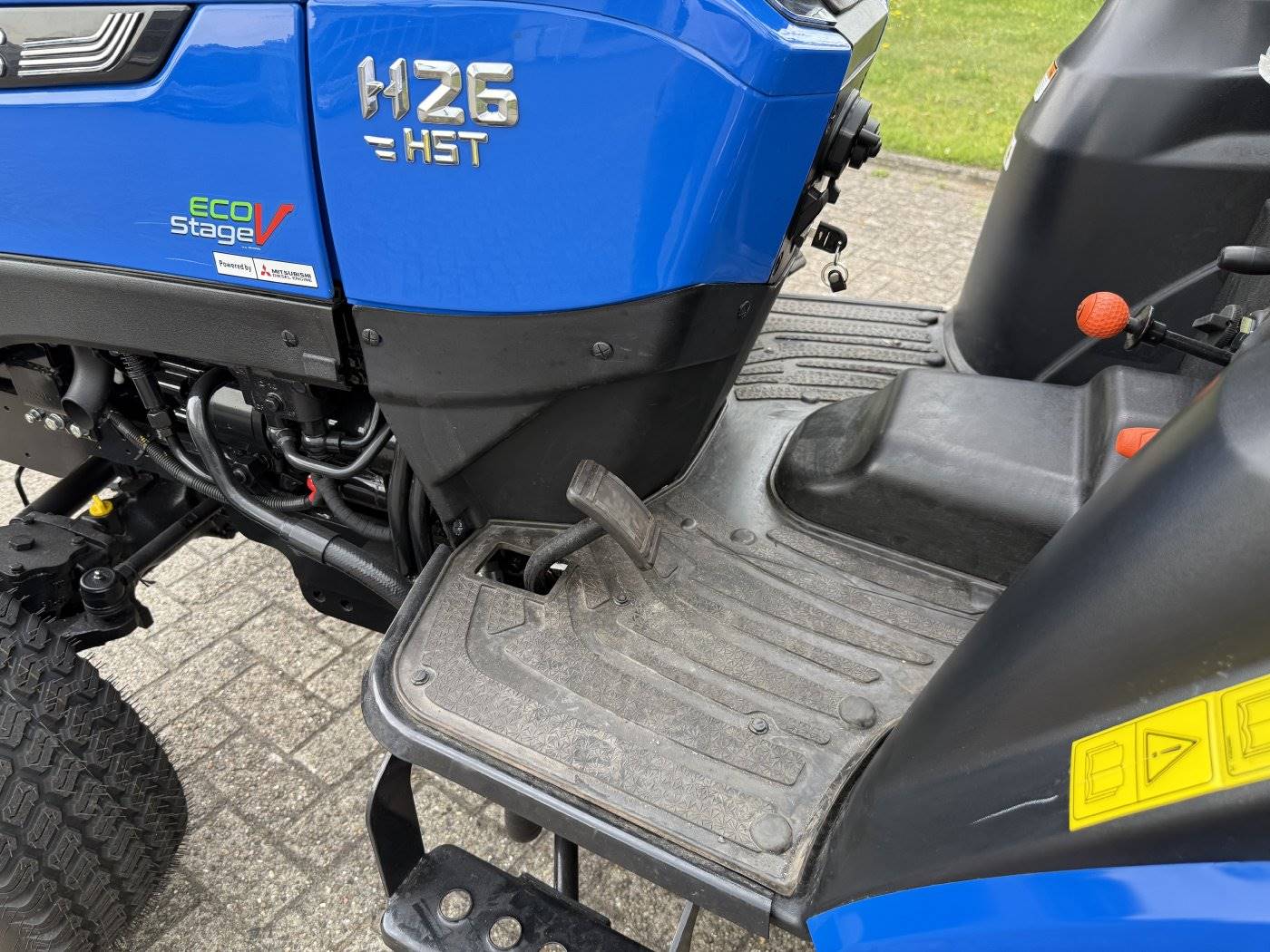 Solis Kompakttraktor 26 HST Vorführer mit Rasen-Bereifung groß -sofort verfügbar - Image 8