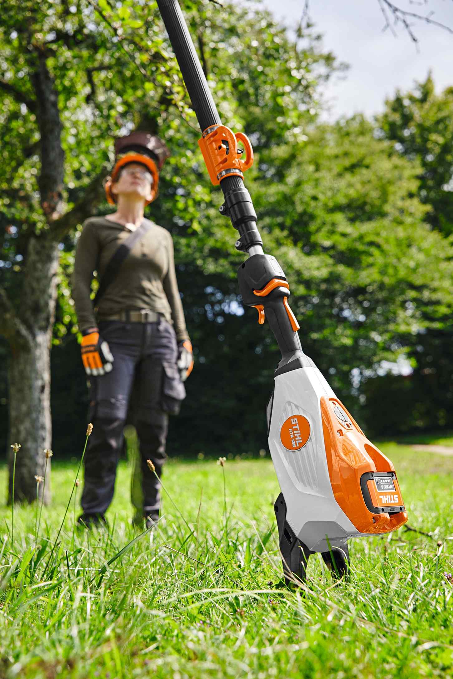 STIHL Akku-Hochentaster HTA 140 B, Grundgerät 30 cm /71 PM3 - ohne Akku und Ladegerät - Image 5