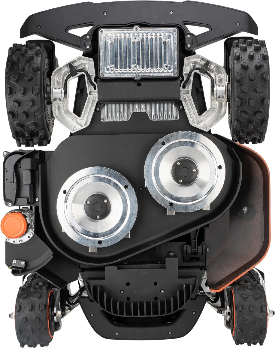Sunseeker kabelloser Mähroboter X9 für Sportplätze und Großflächen (mit Allrad) - Image 4