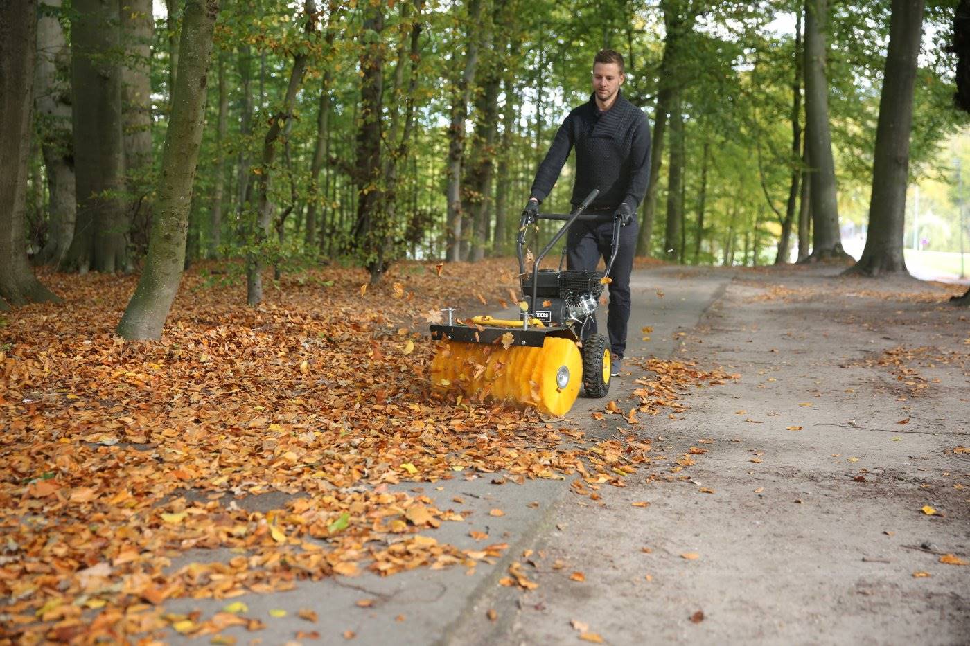 Texas Schmutz- und Schneekehrmaschine HANDY SWEEP 650TG - Image 3