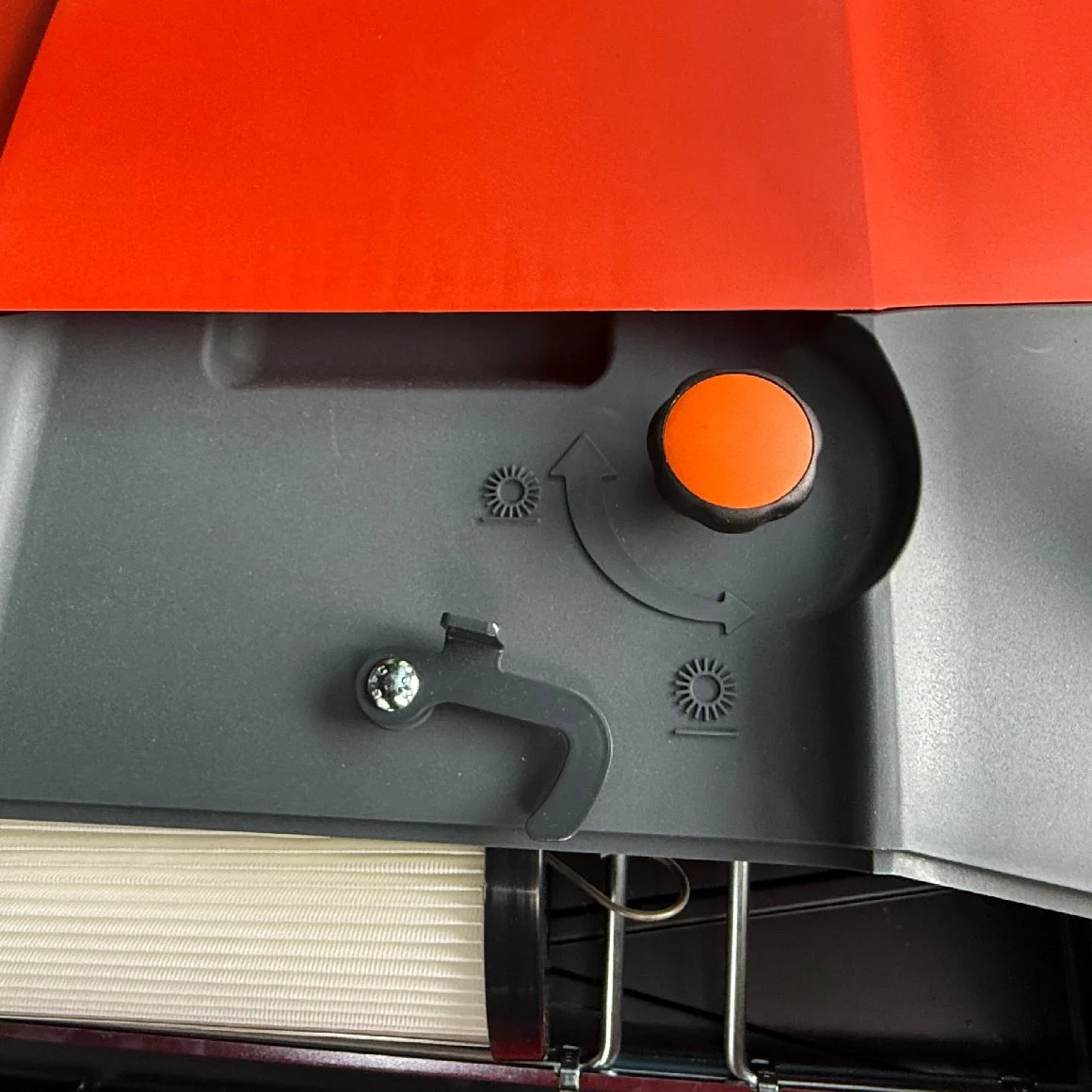 Tielbürger Kehrmaschine tks14 mit integriertem Filter der Klasse M - Image 3